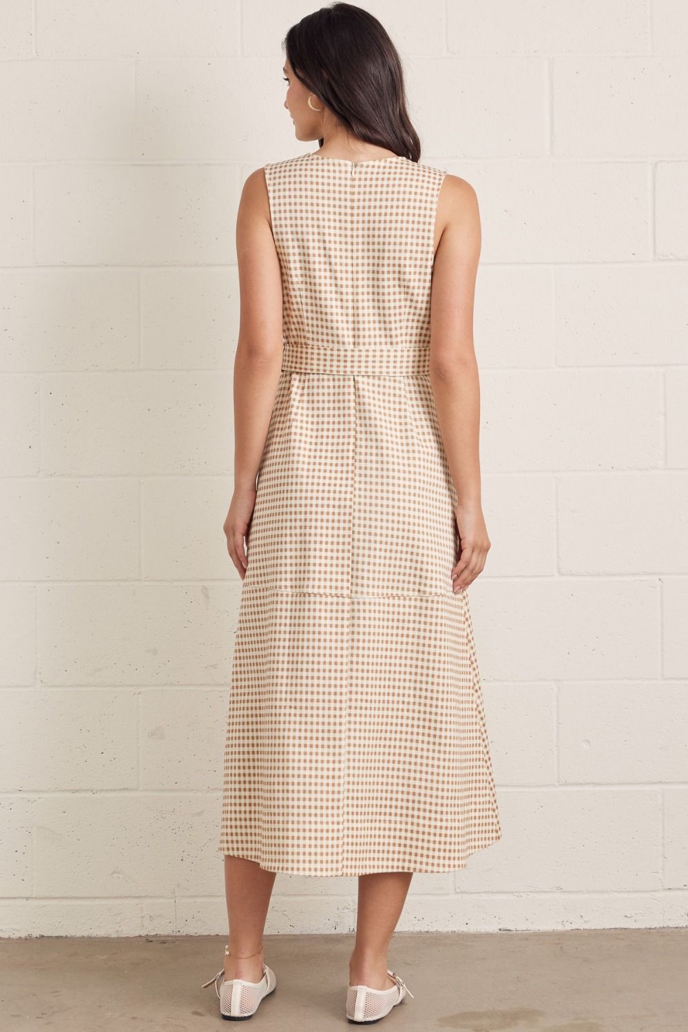 Gingham sleeveless Midi Dress- Tan