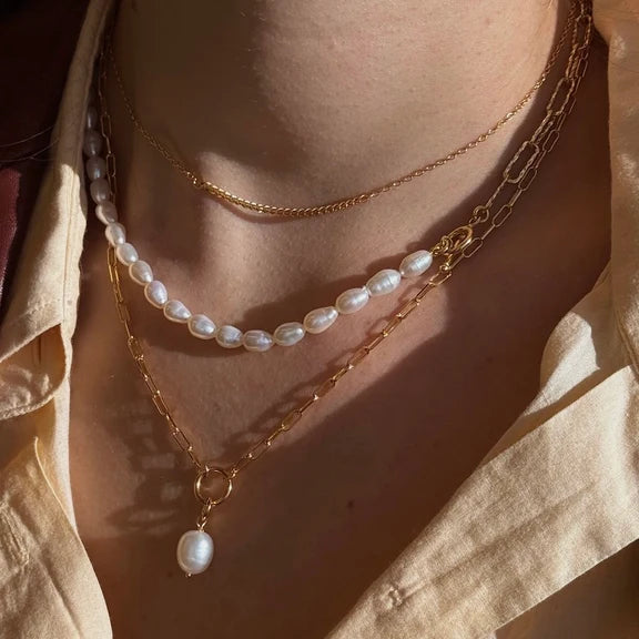 Emily Pearl Layer Necklace- Gold