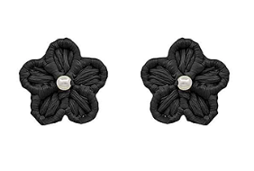 Rattan Flower Stud