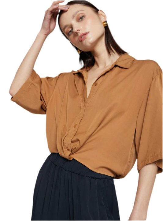 Modal Cropped Twist Shirt- Toffee