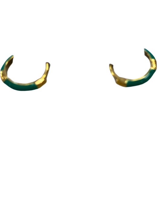 Zoe Enamel Huggie- Kelly Green