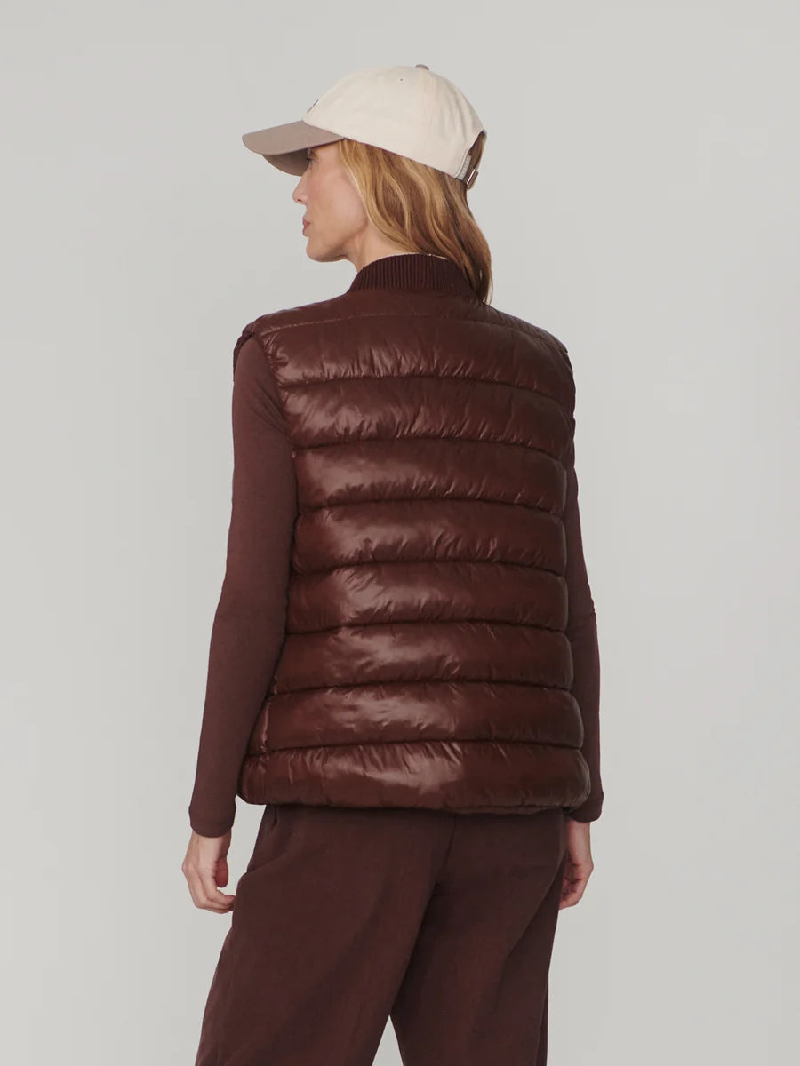 Cowlyn Short Boxy Gilet- Brown Stone