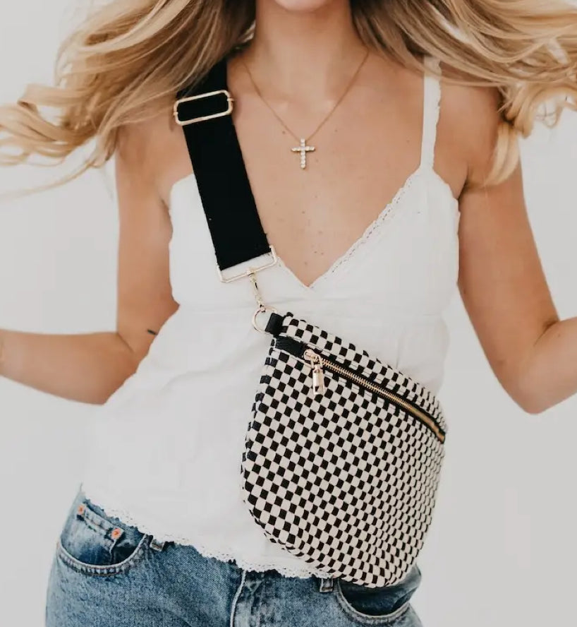 Westlyn crossbody- checkered black