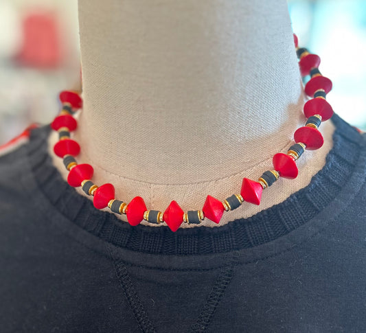 Maggie Necklace- Red/Black