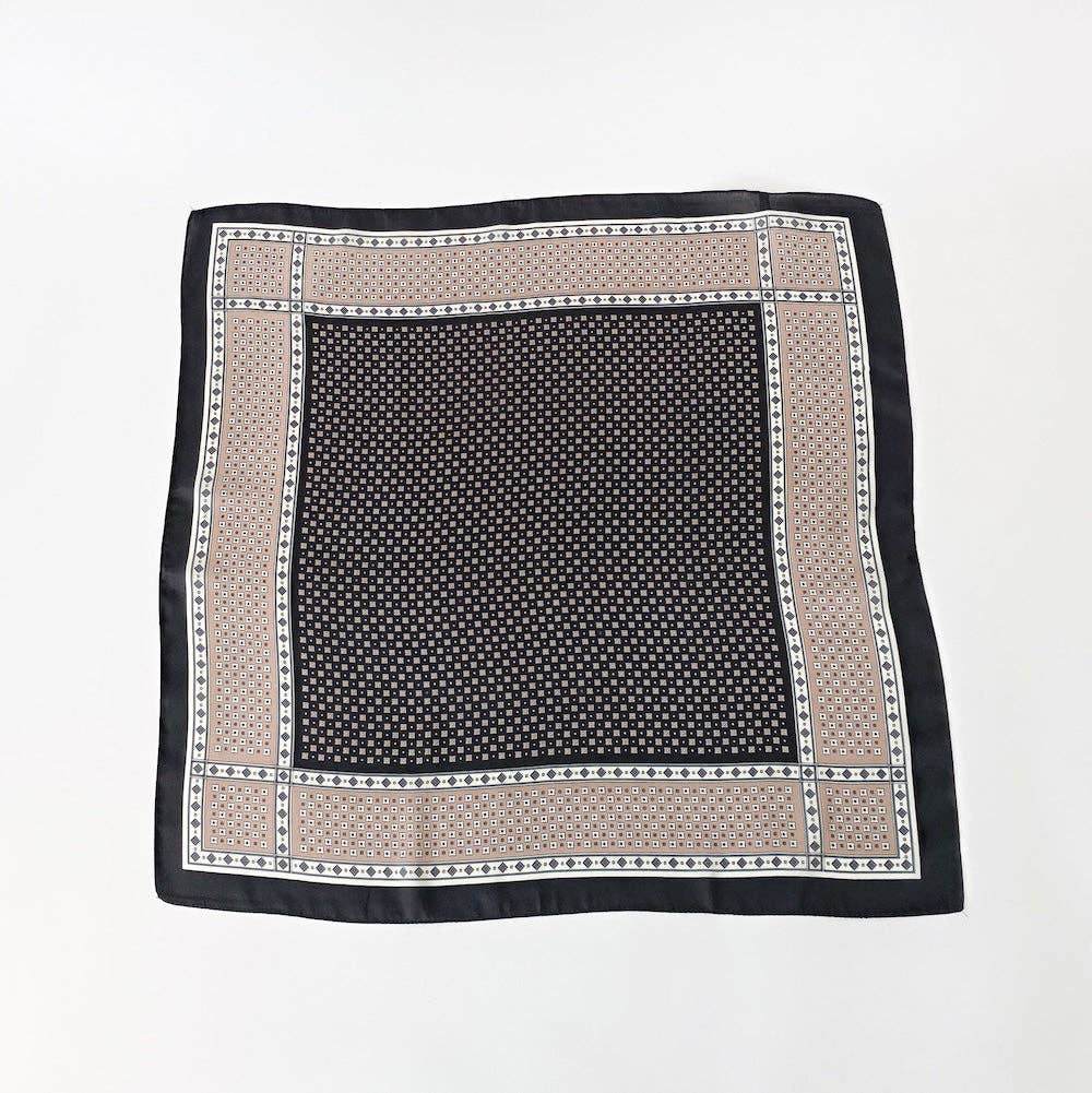 Alice Square Scarf: Burke Block