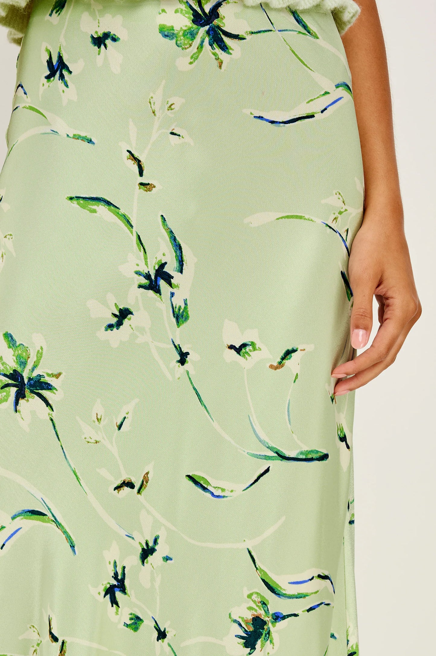 Anya Silky Midi Skirt- Mint Linnea