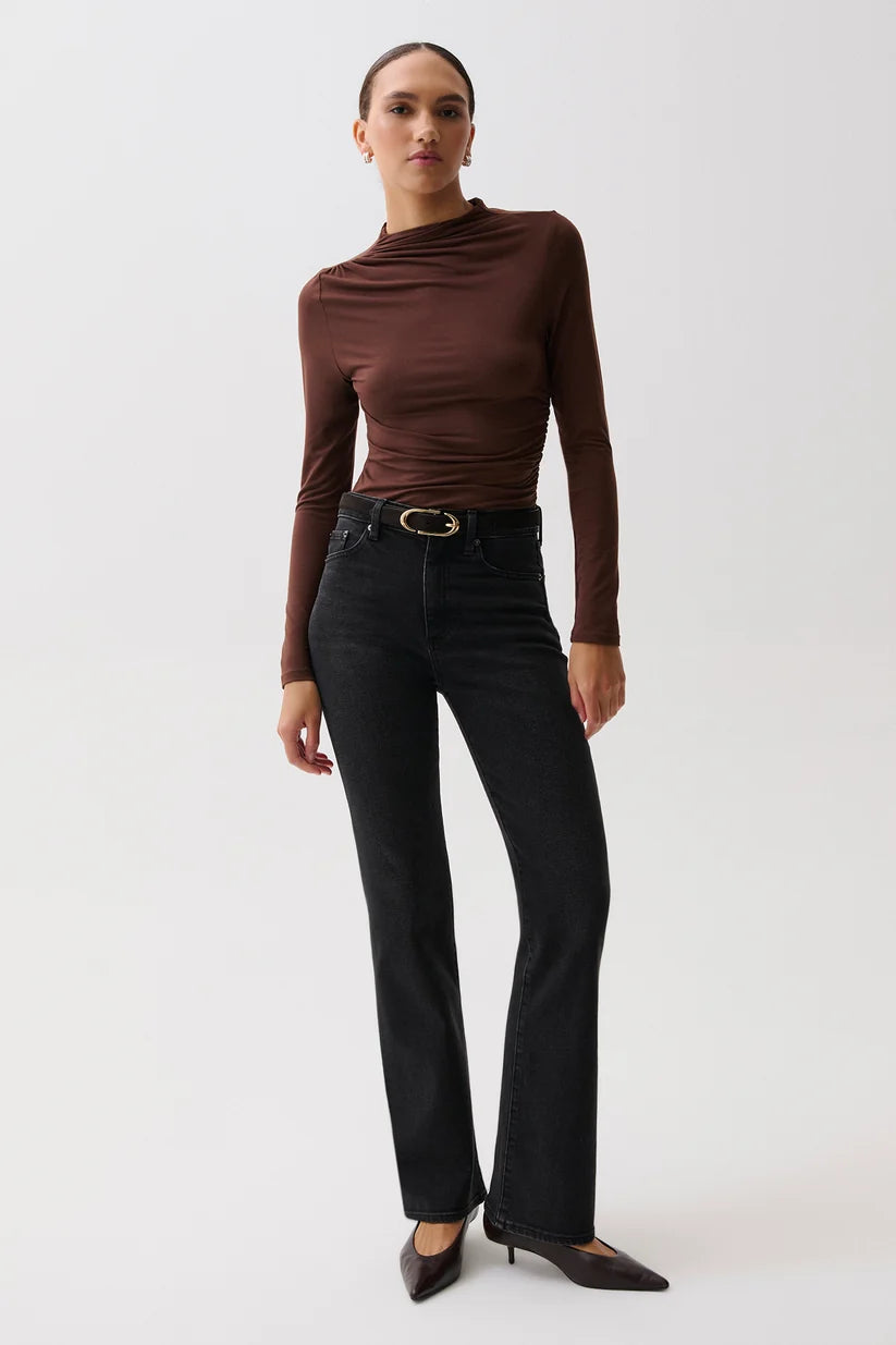 Evie High Rise Slim Bootcut- Jet Set
