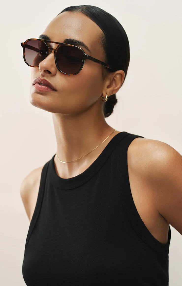 Tourist Sunglasses- Brown Tort