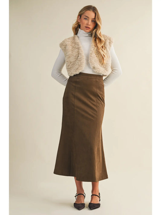 Fluted Gore Hem Skirt- Dark Oak