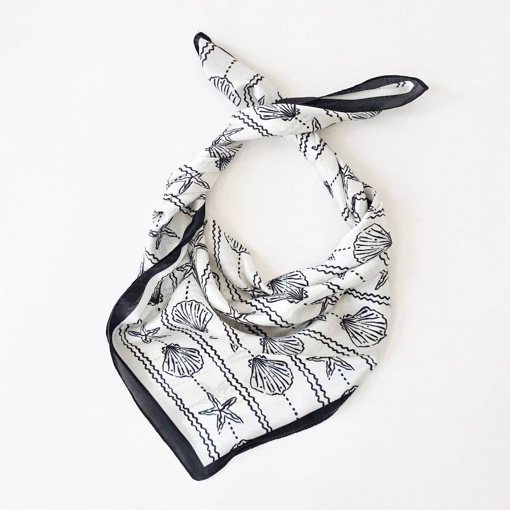 Alice Square Scarf: Small Paisley