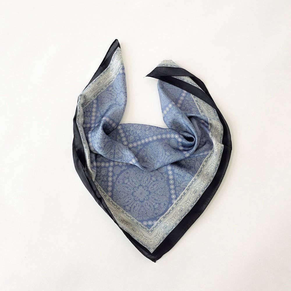 Alice Square Scarf: Burke Block
