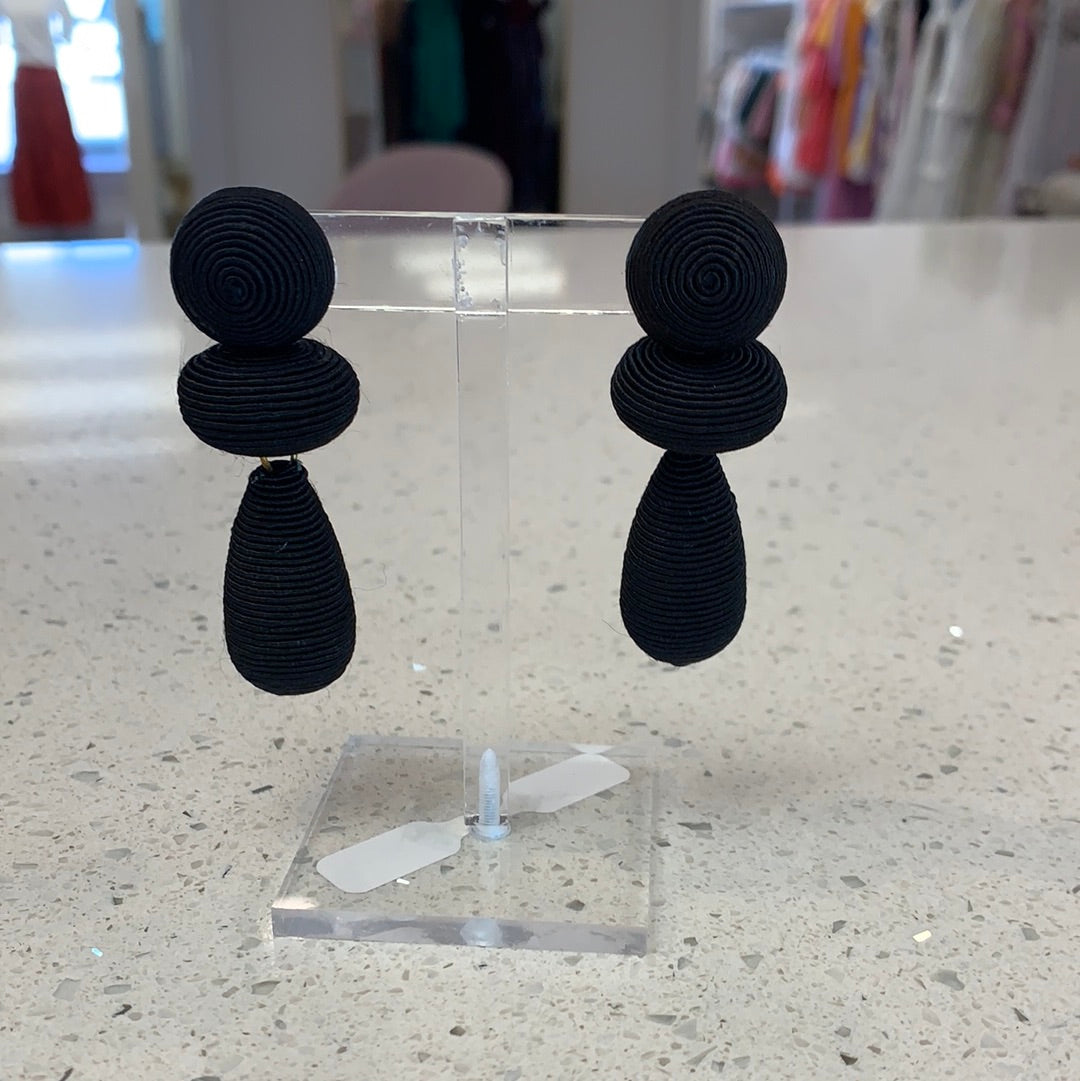 Thread Geometric Drop earring- Black